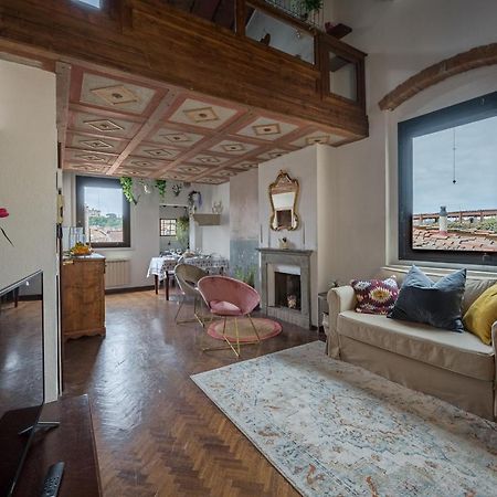 Via Lamberti, 3 - Florence Charming Apartments - Charming And Historic 5Th-Floor Attic Apartment With Elevator In A Building At The Heart Of Vibrant Florence, Just A 2-Minute Walk From All Attractions Ngoại thất bức ảnh