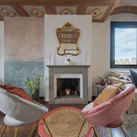 Via Lamberti, 3 - Florence Charming Apartments - Charming And Historic 5Th-Floor Attic Apartment With Elevator In A Building At The Heart Of Vibrant Florence, Just A 2-Minute Walk From All Attractions Ngoại thất bức ảnh
