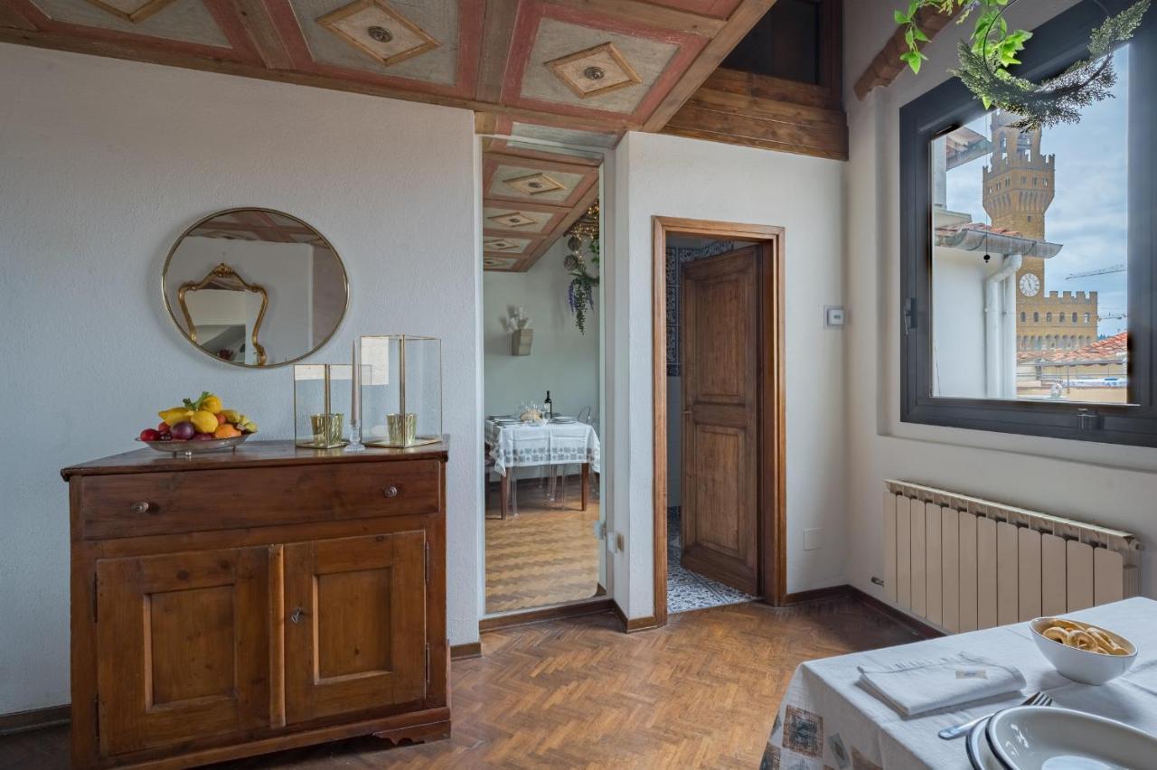 Via Lamberti, 3 - Florence Charming Apartments - Charming And Historic 5Th-Floor Attic Apartment With Elevator In A Building At The Heart Of Vibrant Florence, Just A 2-Minute Walk From All Attractions Ngoại thất bức ảnh