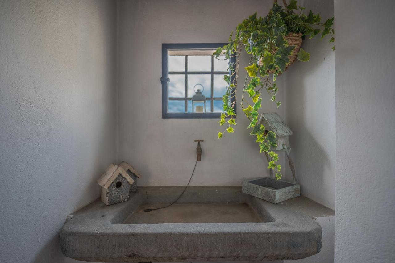 Via Lamberti, 3 - Florence Charming Apartments - Charming And Historic 5Th-Floor Attic Apartment With Elevator In A Building At The Heart Of Vibrant Florence, Just A 2-Minute Walk From All Attractions Ngoại thất bức ảnh